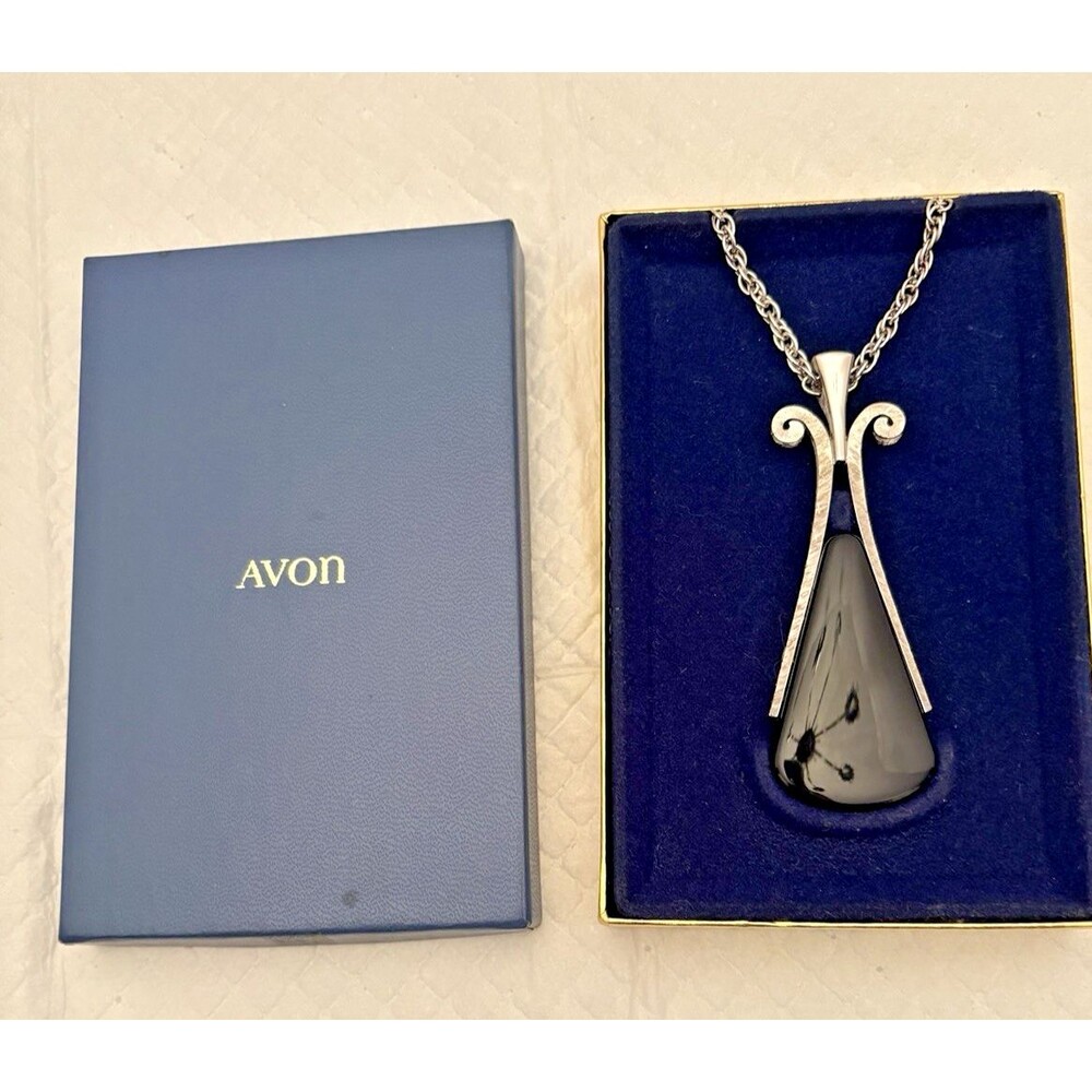 Vintage 1974 Avon "Ebony Teardrop" Pendant Necklace in Original Box